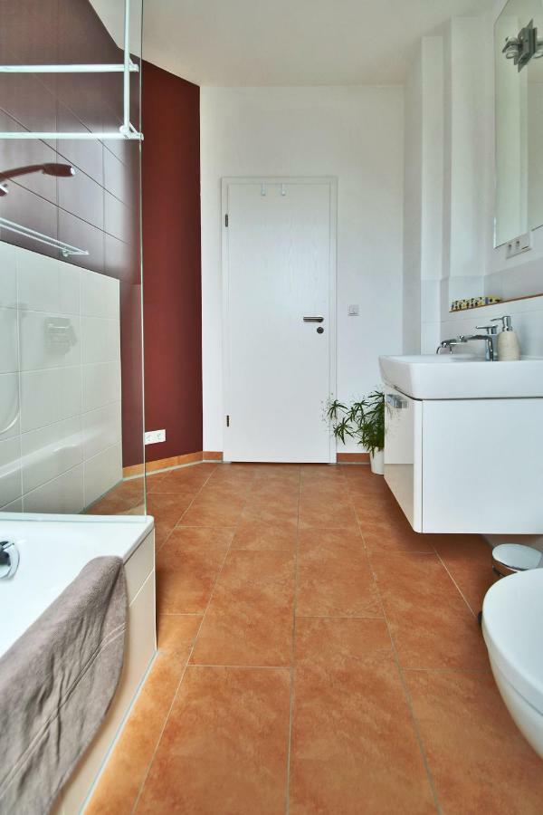 Rieslingstube Bei Britta & Joachim Apartment Undenheim Ngoại thất bức ảnh
